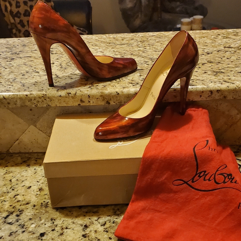 Beautiful Authentic  Christian Louboutin.